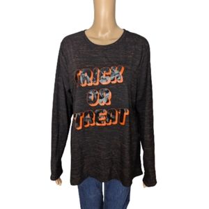 Way to Celebrate Trick or Treat Halloween Graphic Long Sleeve T-Shirt XL